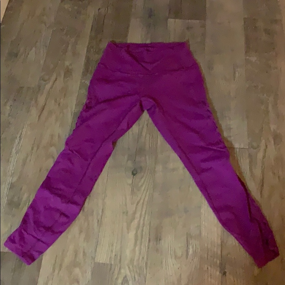 Lightly used high waist capris